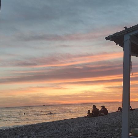 Glamping Rooms At The Sea Turtle Dhërmi Zewnętrze zdjęcie